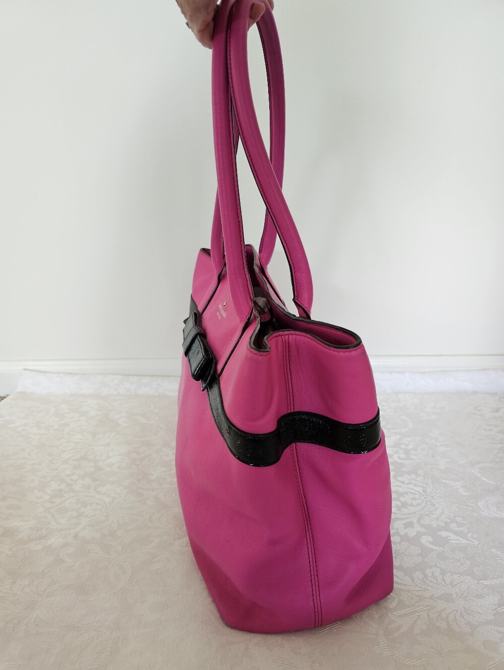 Kate Spade Rosa Mount Pink Leather Tote with Black Trim and Patent Leather Bow - Picture 4 of 16